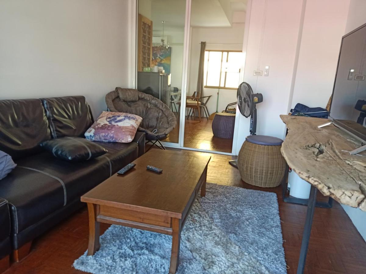 8Th House @ Center Of Chiangmai Old Town Apartment Chiang Mai Bagian luar foto
